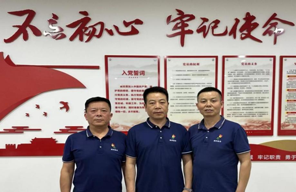 �����������¾�����˹��