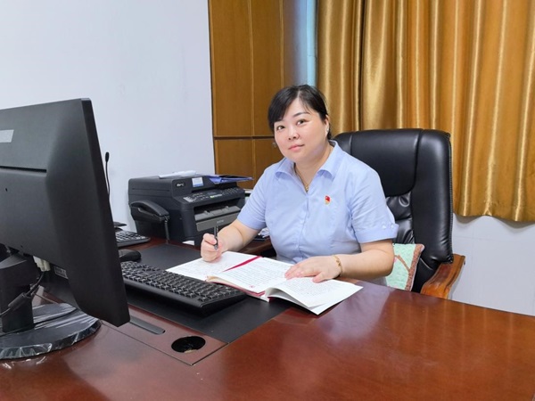 �����������¾�����˹��