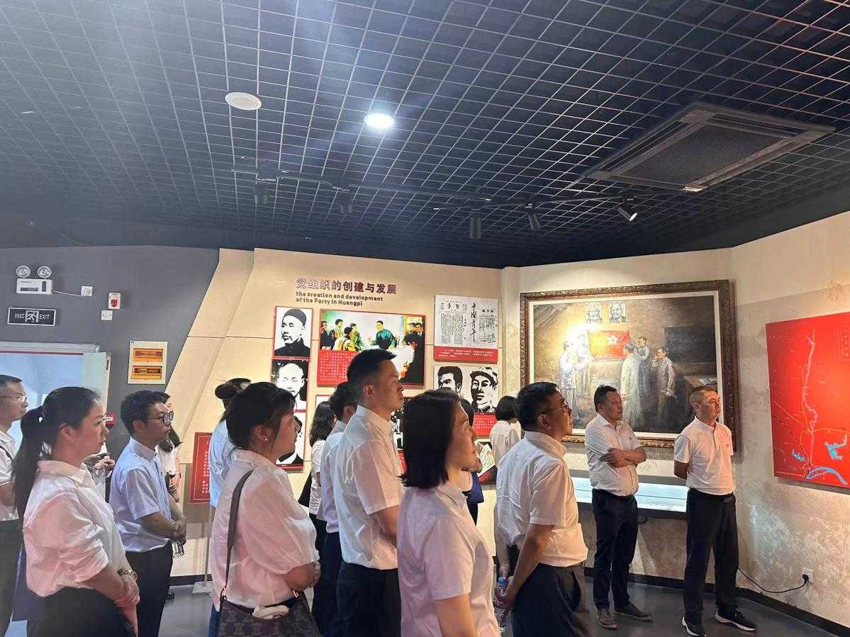 �����������¾�����˹��