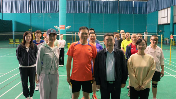 �����������¾�����˹��