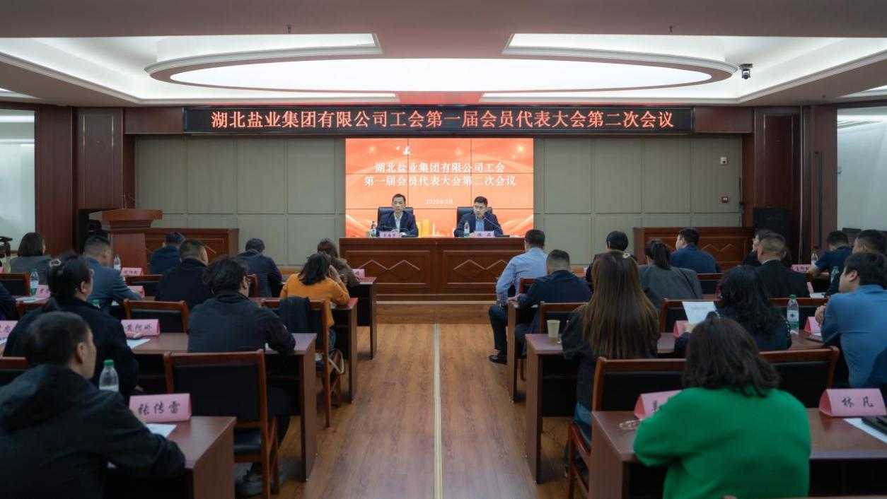 �����������¾�����˹��