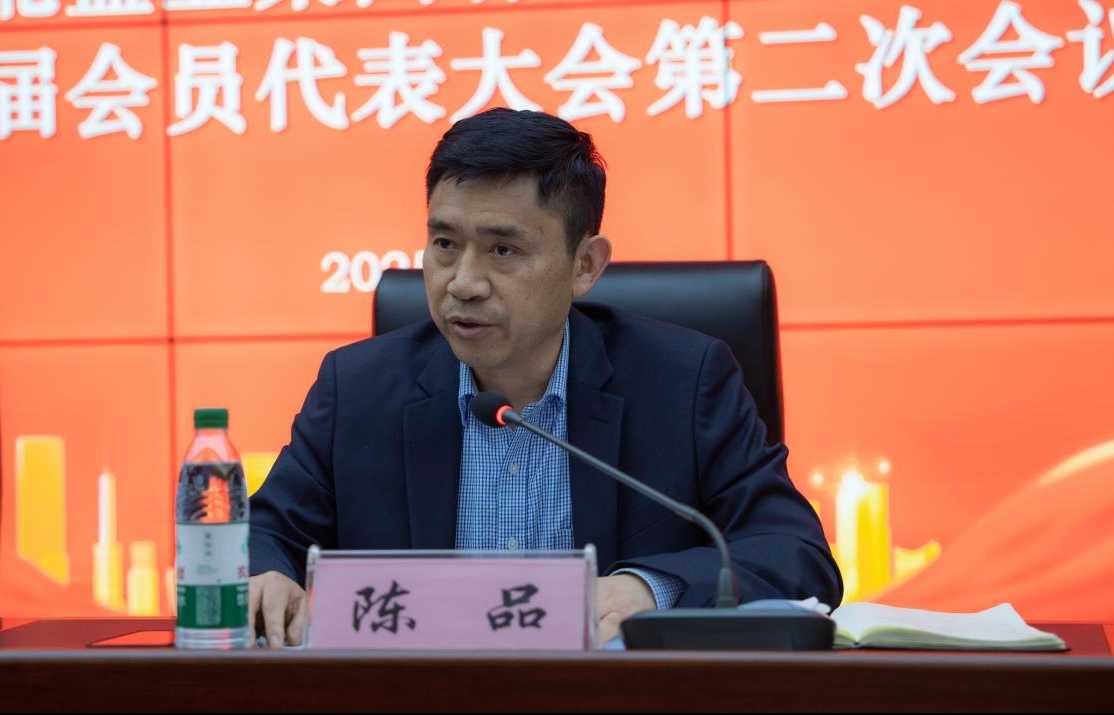 �����������¾�����˹��