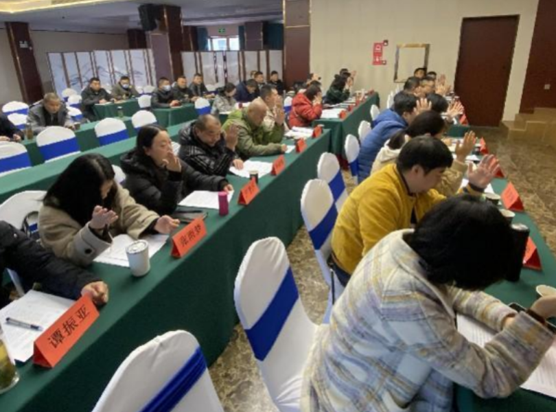 �����������¾�����˹��