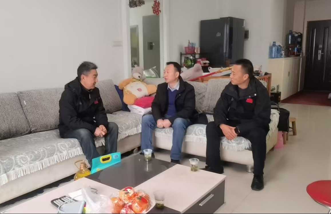 �����������¾�����˹��