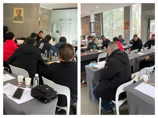 �����������¾�����˹��