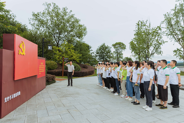 图片2.png 澳门新葡萄新京威尼斯黄