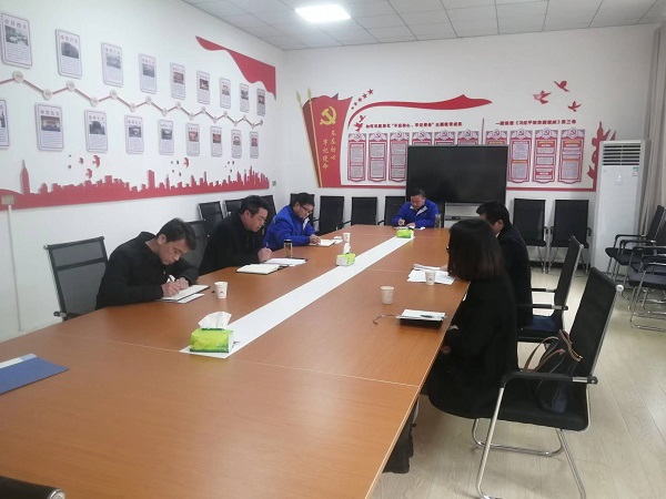 �����������¾�����˹��