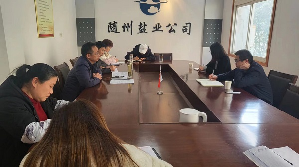 �����������¾�����˹��