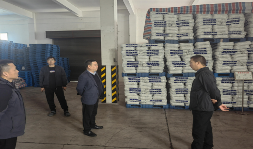 �����������¾�����˹��