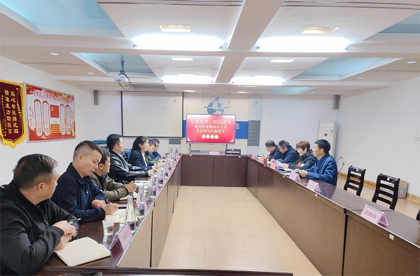 �����������¾�����˹��