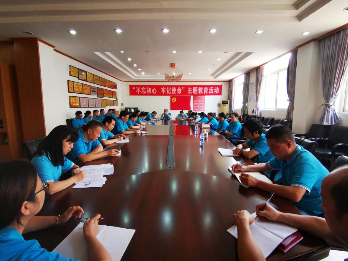 �����������¾�����˹��