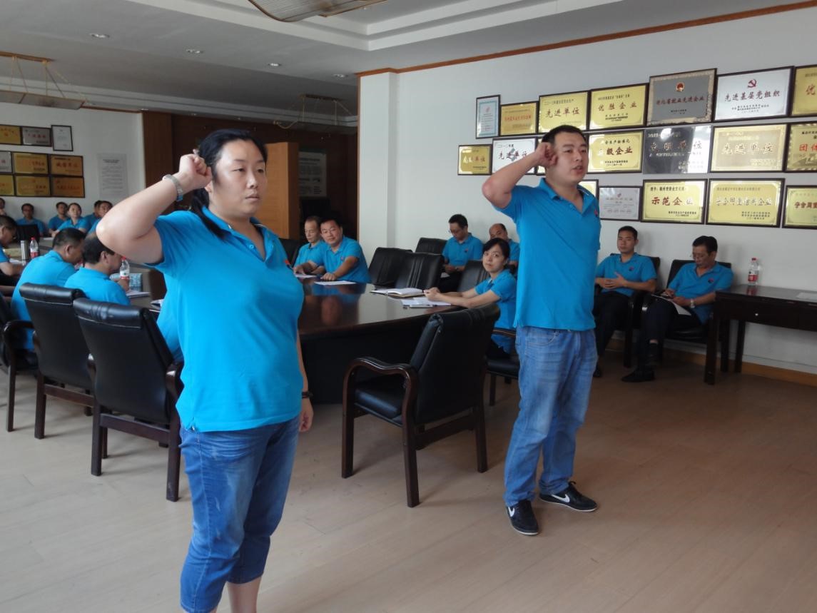 �����������¾�����˹��