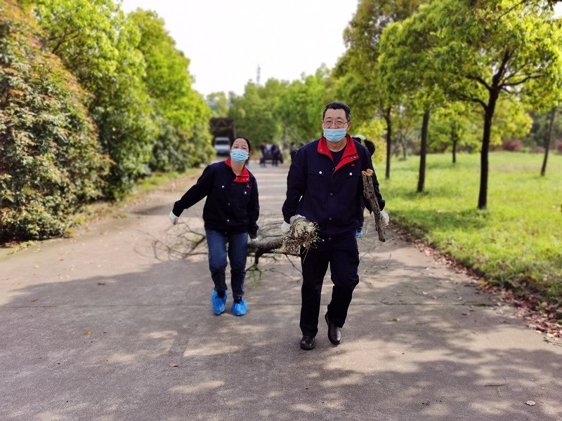 �����������¾�����˹��