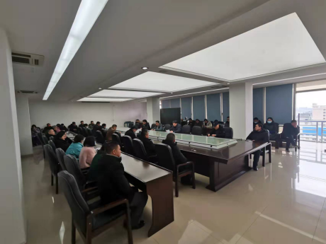 �����������¾�����˹��