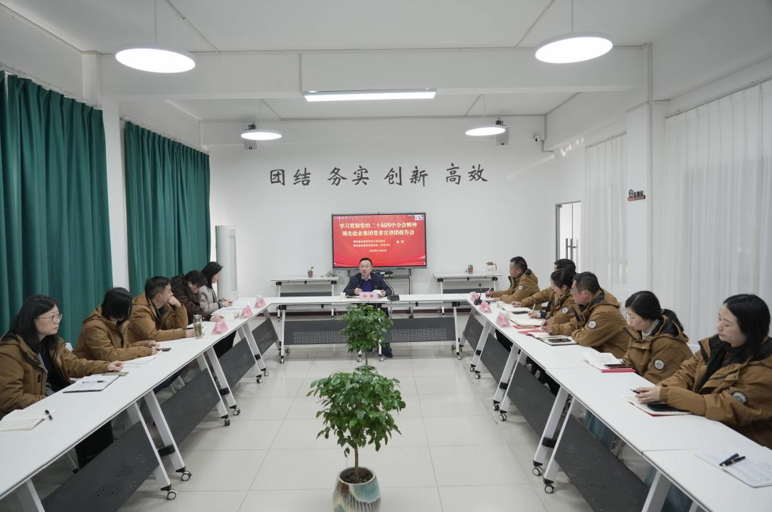 �����������¾�����˹��